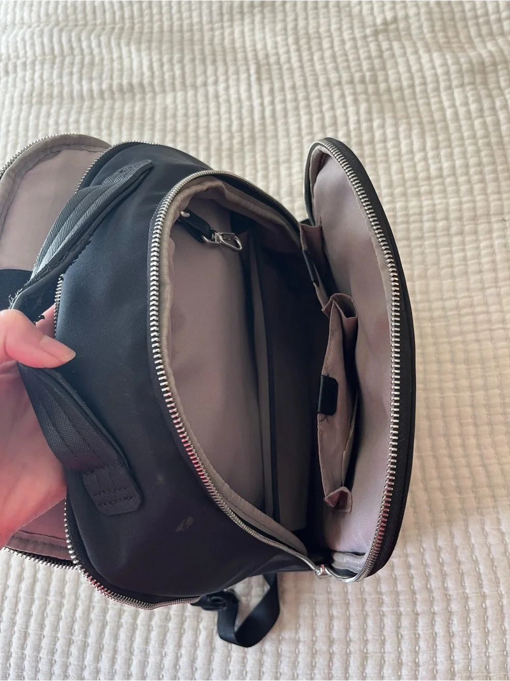 Samsonite Black computer Backpack with Front Zip Pocket